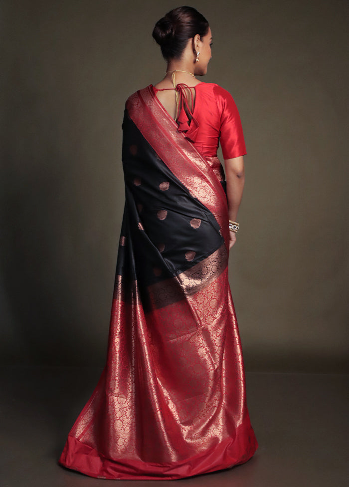 Black Katan Silk Saree With Blouse Piece
