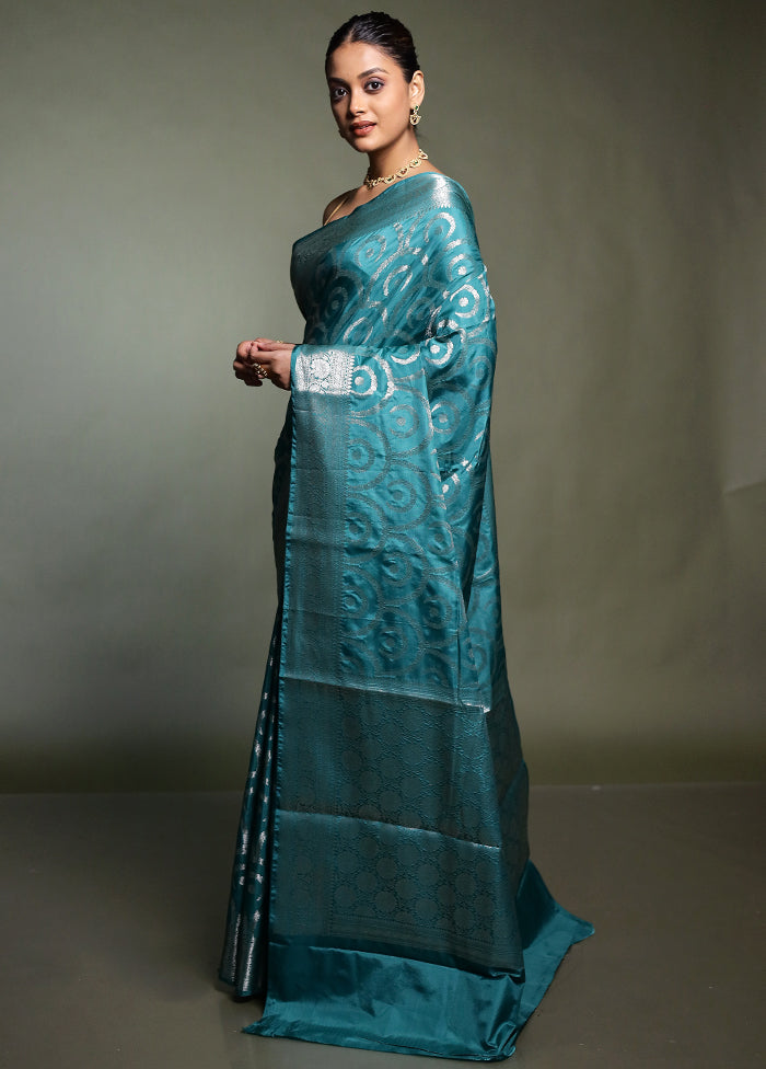 Green Kora Silk Saree With Blouse Piece