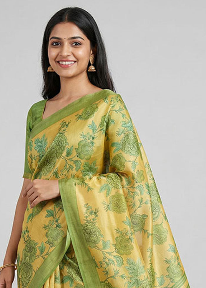 Yellow Printed Silk Saree Without Blouse Piece