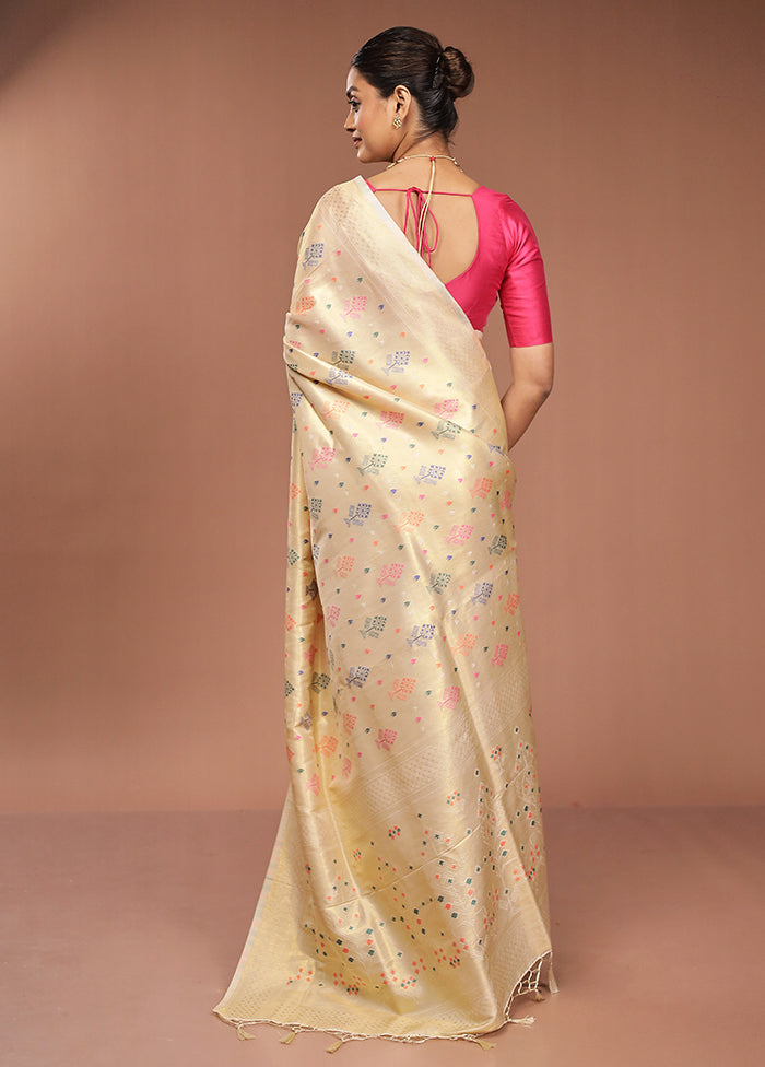 Cream Dupion Silk Saree With Blouse Piece