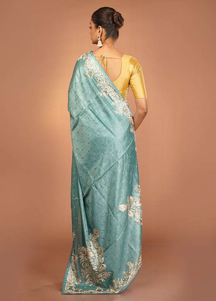 Green Handloom Tussar Pure Silk Saree With Blouse Piece