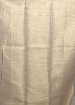 Grey Kora Silk Saree With Blouse Piece
