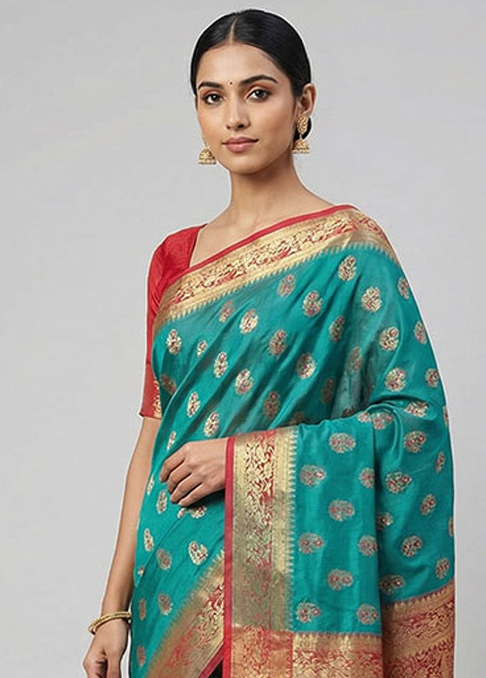 Cream Kanjivaram Silk Saree With Blouse Piece