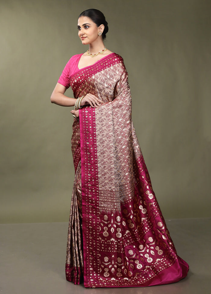 Cream Tanchoi Silk Saree With Blouse Piece