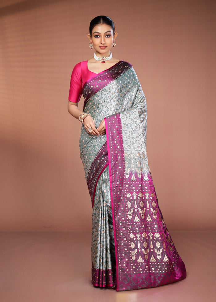 Cream Tanchoi Silk Saree With Blouse Piece