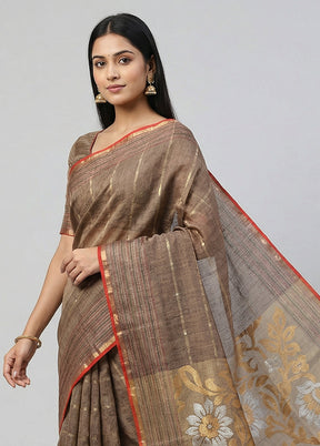 Grey Handloom Matka Pure Silk Saree With Blouse Piece