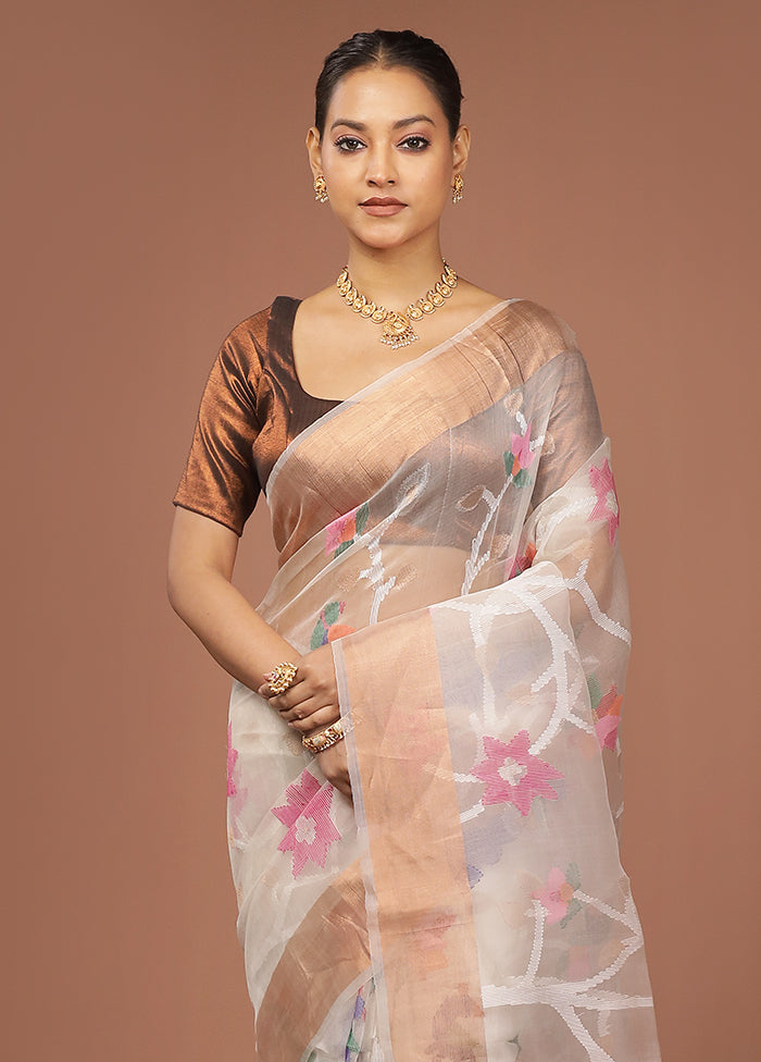 Grey Handloom Matka Pure Silk Saree With Blouse Piece