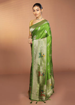 Green Dupion Silk Saree With Blouse Piece
