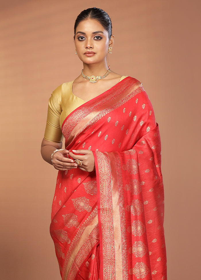 Red Dupion Silk Saree With Blouse Piece