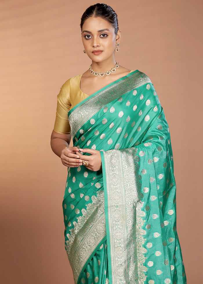 Green Dupion Silk Saree With Blouse Piece