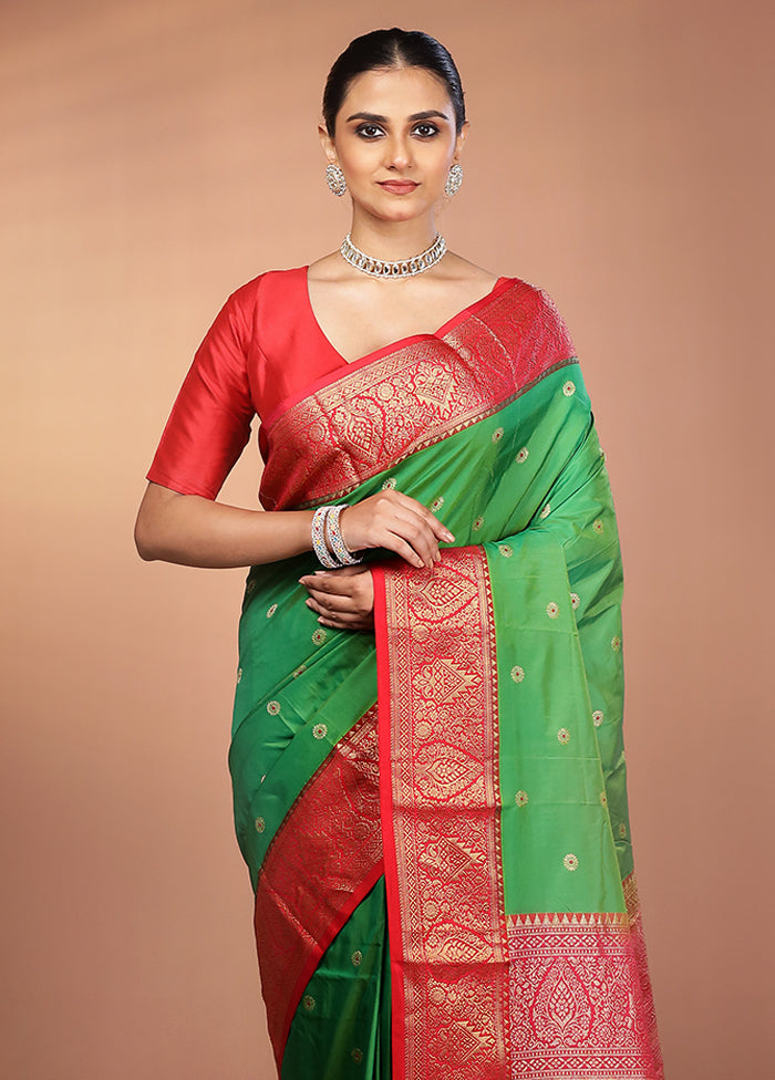 Green Kanjivaram Silk Saree With Blouse Piece