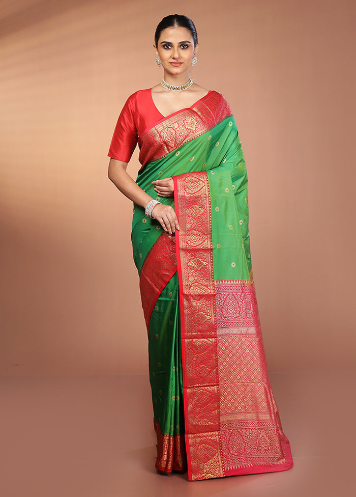 Green Kanjivaram Silk Saree With Blouse Piece
