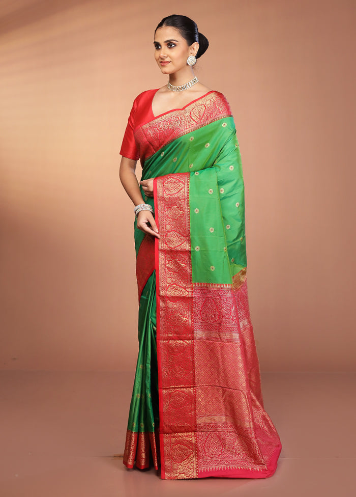 Green Kanjivaram Silk Saree With Blouse Piece