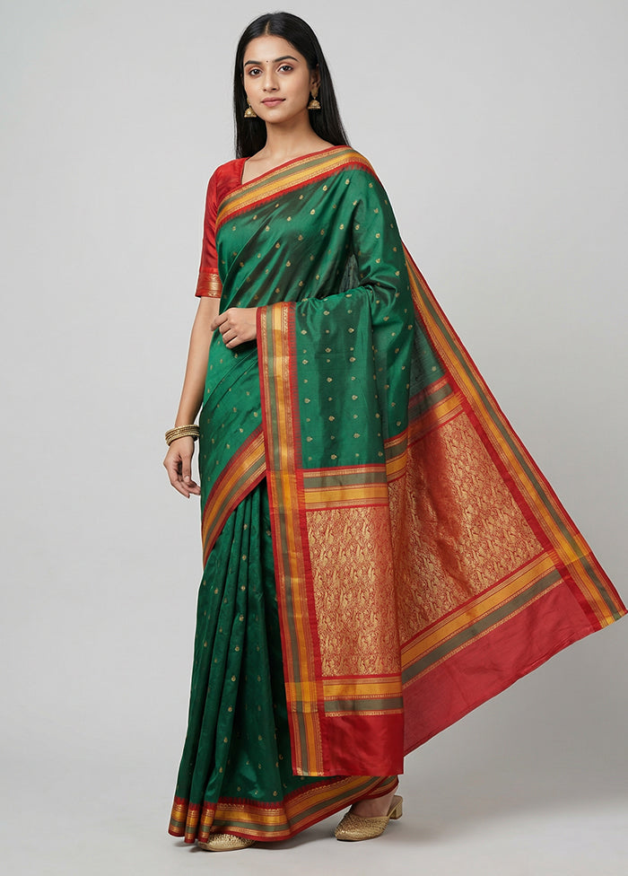 Green Kanjivaram Silk Saree With Blouse Piece