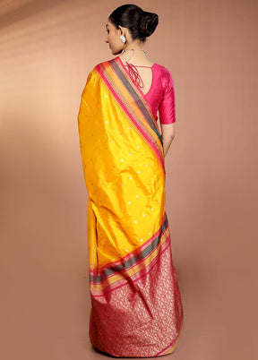 Yellow Kanjivaram Silk Saree With Blouse Piece