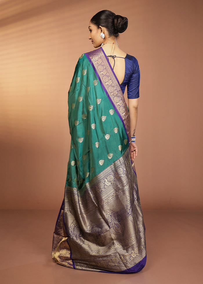 Green Handloom Kanjivaram Pure Silk Saree With Blouse Piece