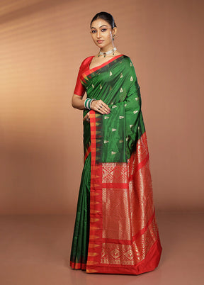 Green Kanjivaram Silk Saree With Blouse Piece