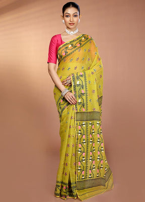 Green Tant Jamdani Saree Without Blouse Piece