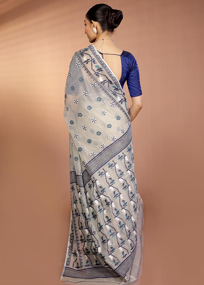 Grey Tant Jamdani Saree Without Blouse Piece