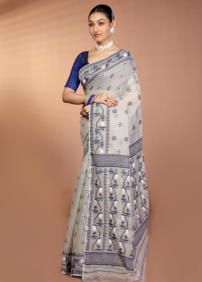 Grey Tant Jamdani Saree Without Blouse Piece
