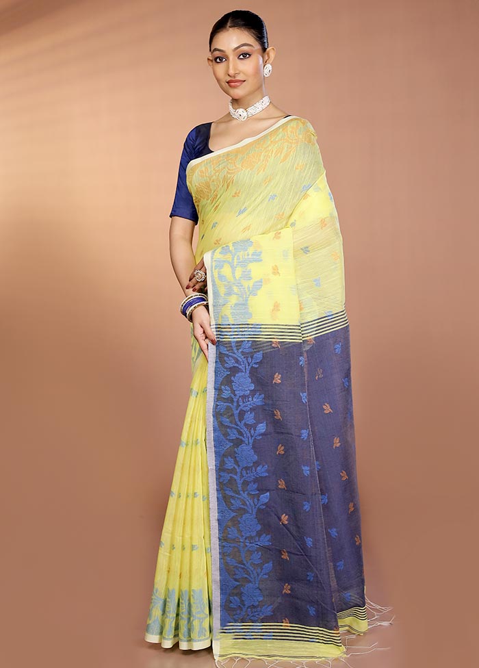 Yellow Matka Silk Saree With Blouse Piece