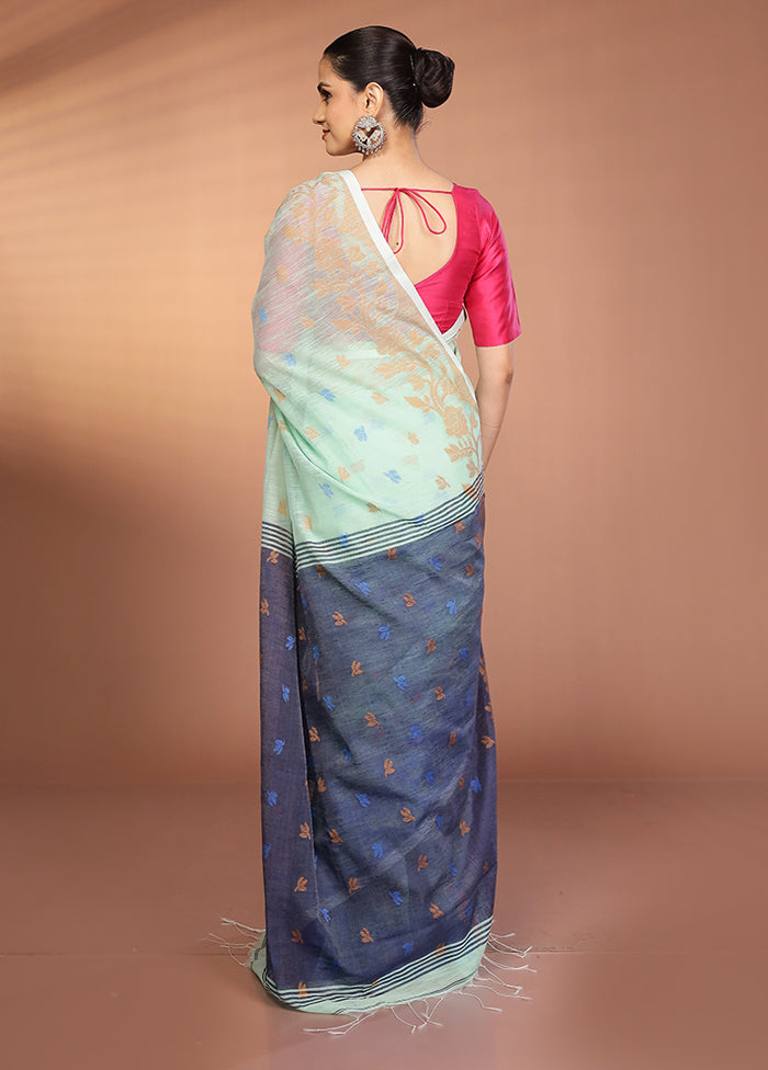 Blue Matka Silk Saree With Blouse Piece