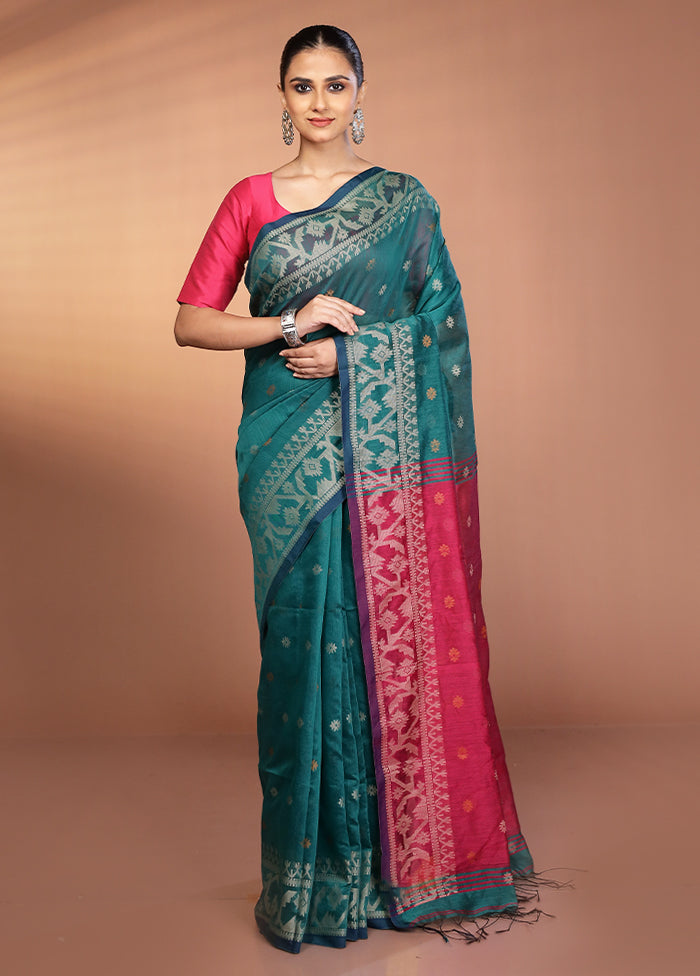 Green Matka Silk Saree With Blouse Piece
