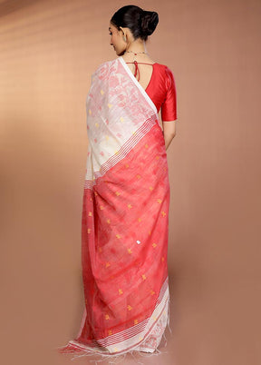 White Matka Silk Saree With Blouse Piece