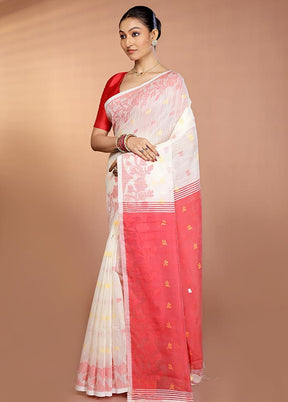 White Matka Silk Saree With Blouse Piece