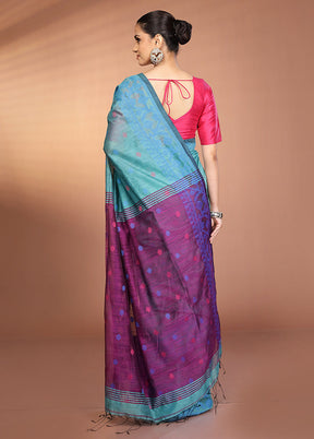 Green Matka Silk Saree With Blouse Piece
