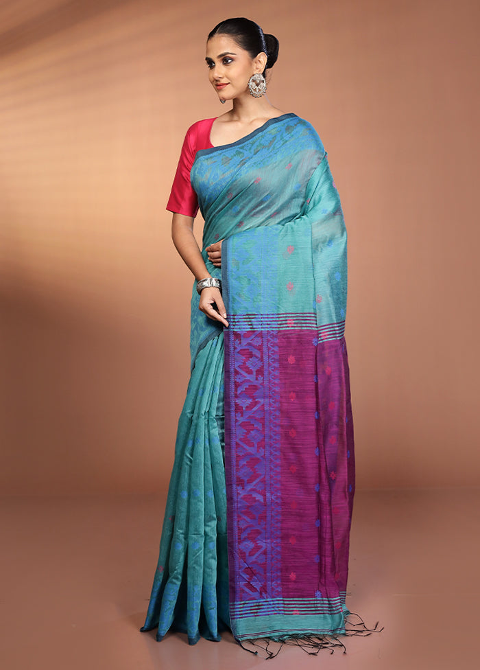 Green Matka Silk Saree With Blouse Piece