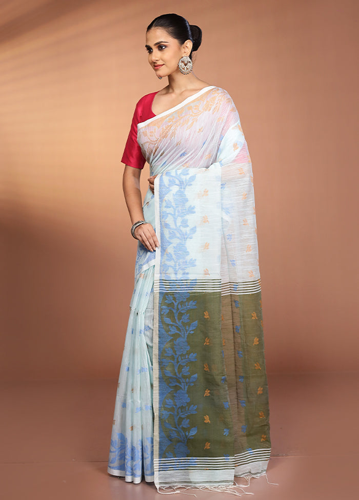 Blue Matka Silk Saree With Blouse Piece