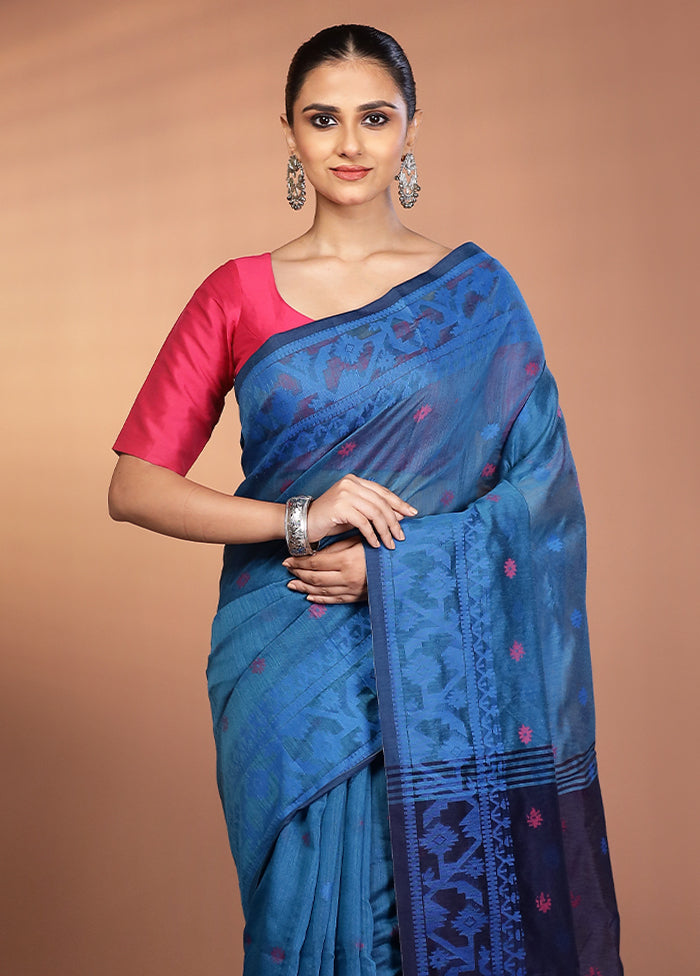 Blue Matka Silk Saree With Blouse Piece