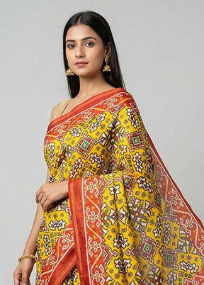 Multicolor Chanderi Silk Saree With Blouse Piece