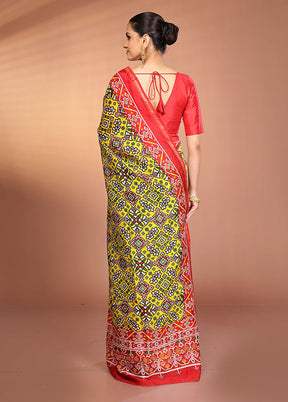 Multicolor Chanderi Silk Saree With Blouse Piece