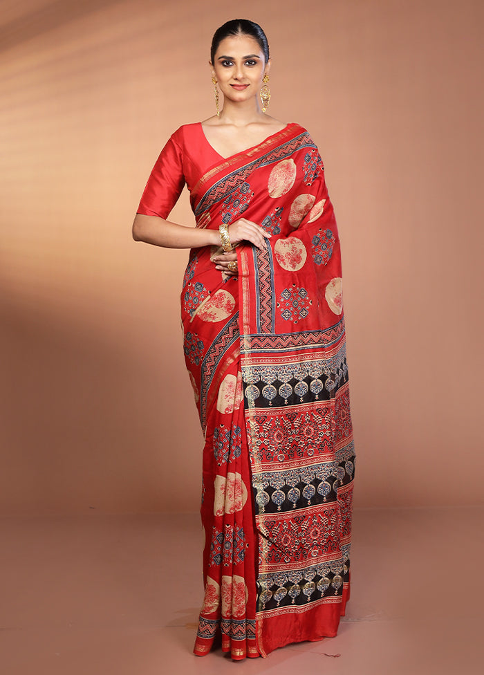 Red Chanderi Silk Saree With Blouse Piece