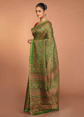 Green Chanderi Silk Saree With Blouse Piece