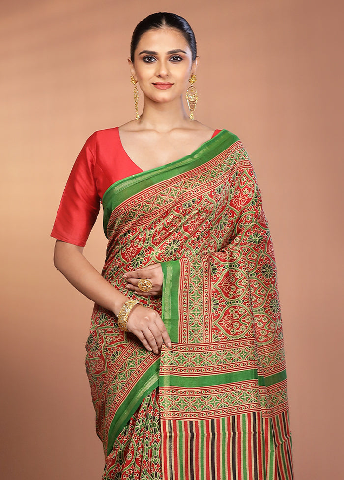 Cream Chanderi Silk Saree With Blouse Piece