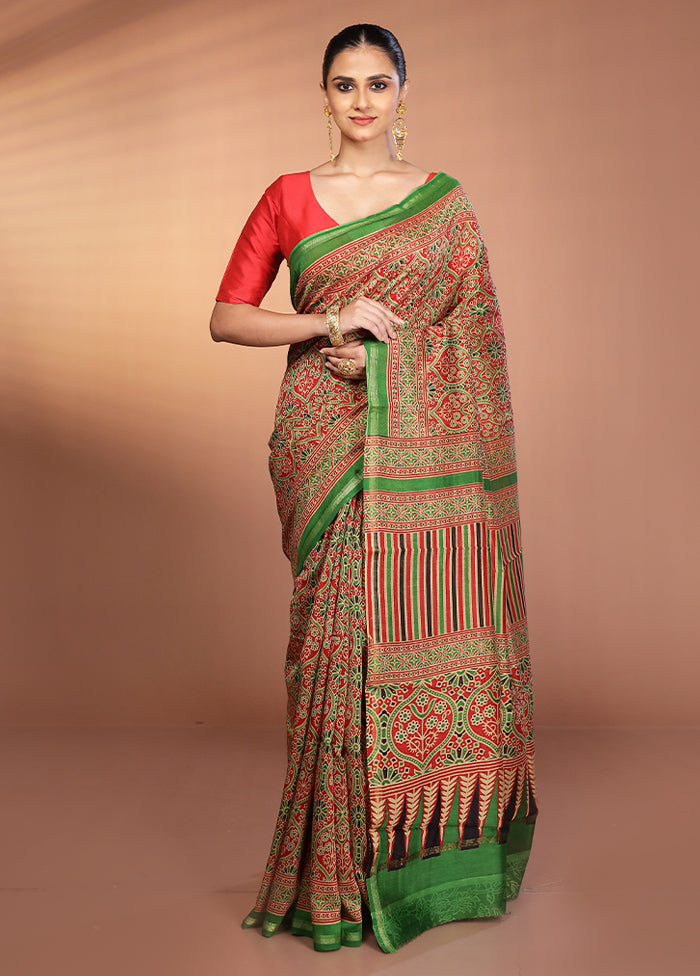 Cream Chanderi Silk Saree With Blouse Piece