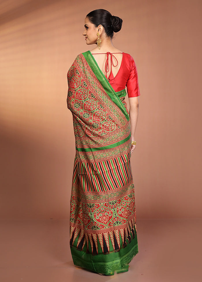 Cream Chanderi Silk Saree With Blouse Piece