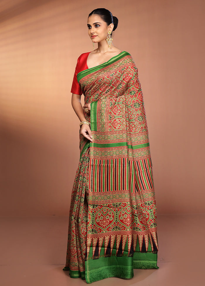 Cream Chanderi Silk Saree With Blouse Piece