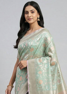 Green Kora Silk Saree With Blouse Piece