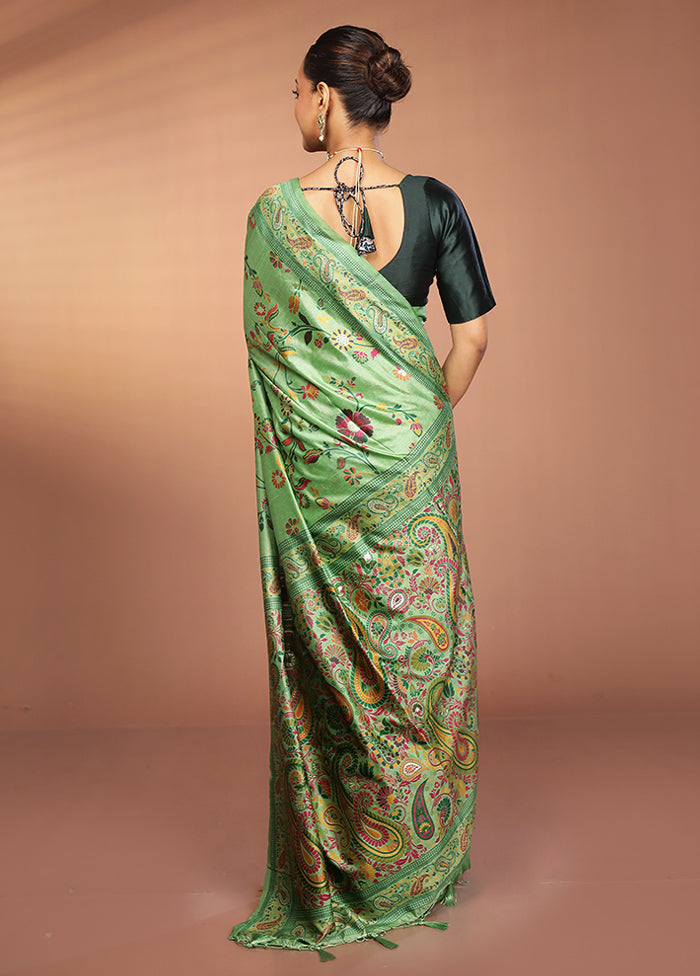 Green Dupion Silk Saree With Blouse Piece