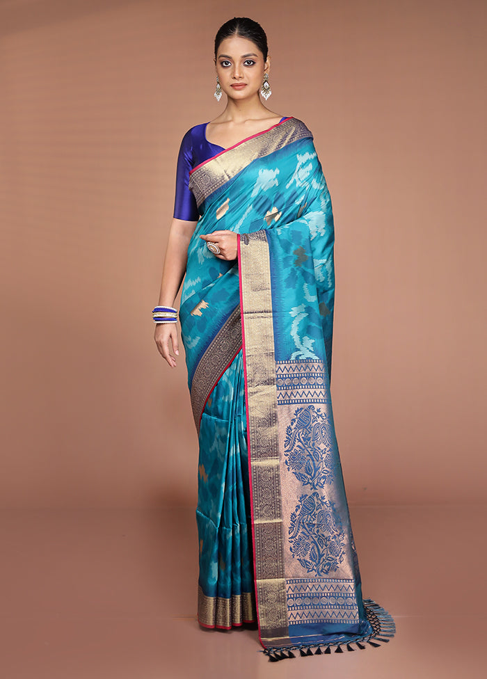 Green Dupion Silk Saree With Blouse Piece
