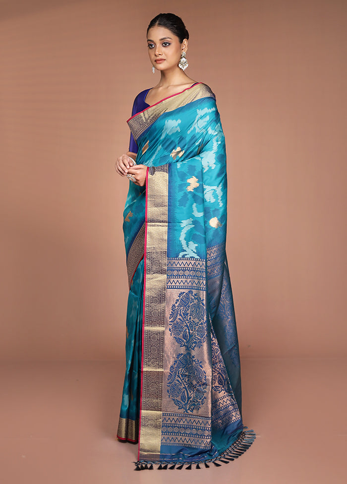 Green Dupion Silk Saree With Blouse Piece