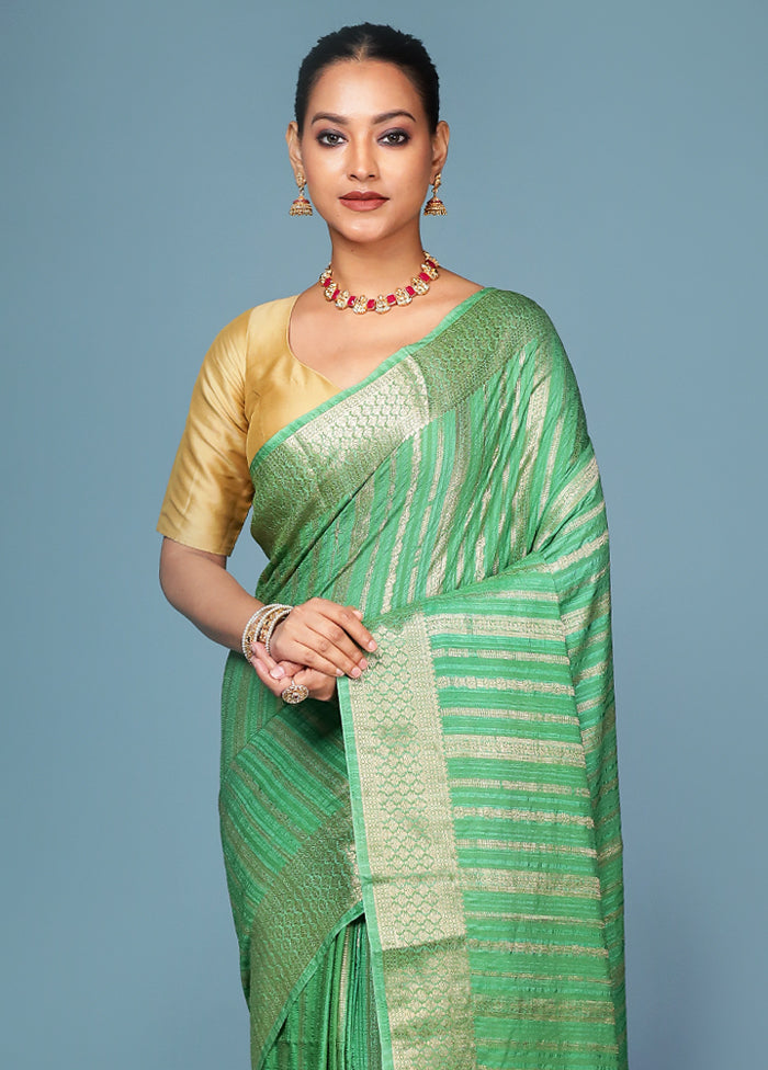 Green Dupion Silk Saree With Blouse Piece