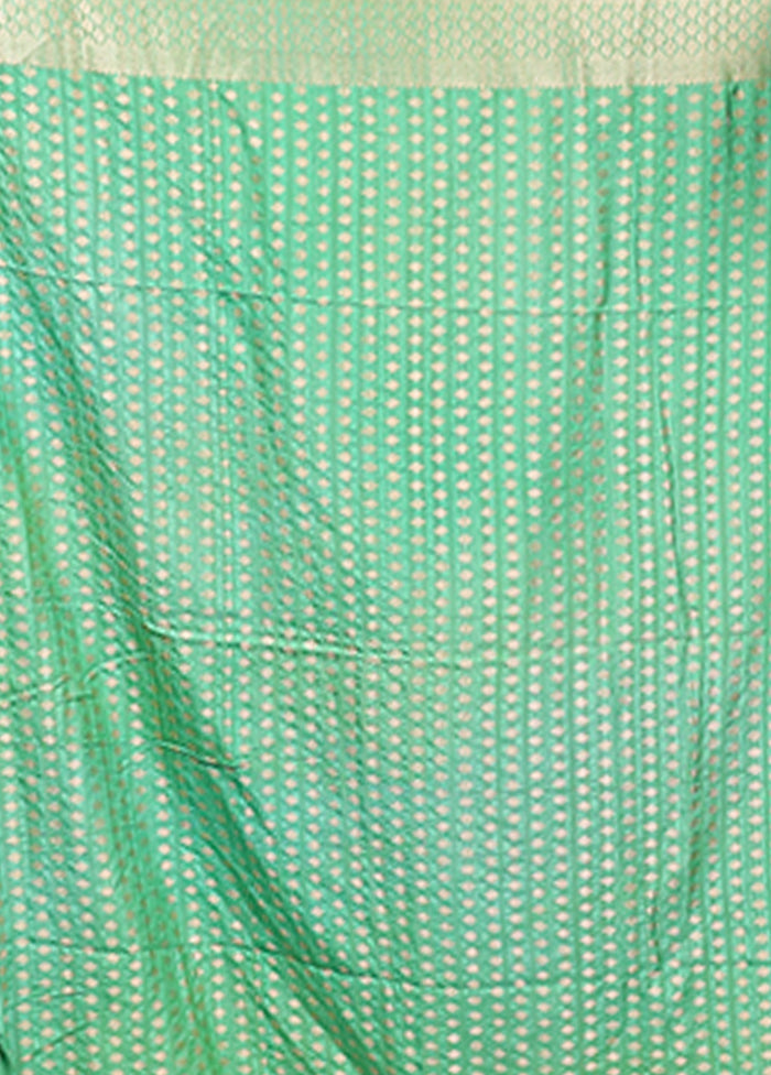 Green Dupion Silk Saree With Blouse Piece