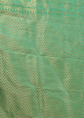 Green Dupion Silk Saree With Blouse Piece