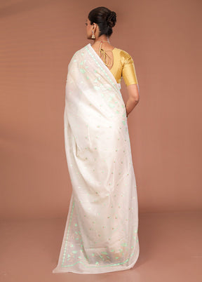White Pure Cotton Saree With Blouse Piece