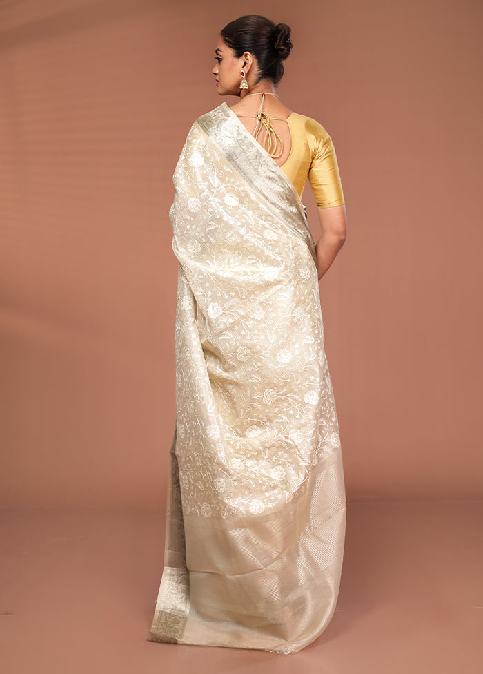 Cream Cotton Saree With Blouse Piece